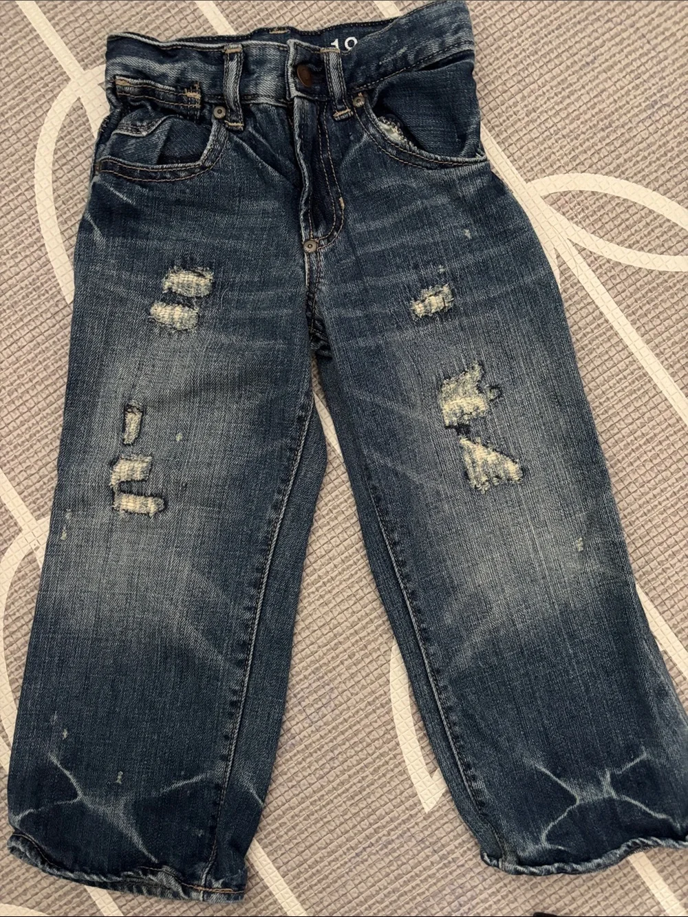 Bundle 4T boy jeans sweater warm winter lot Gap bear